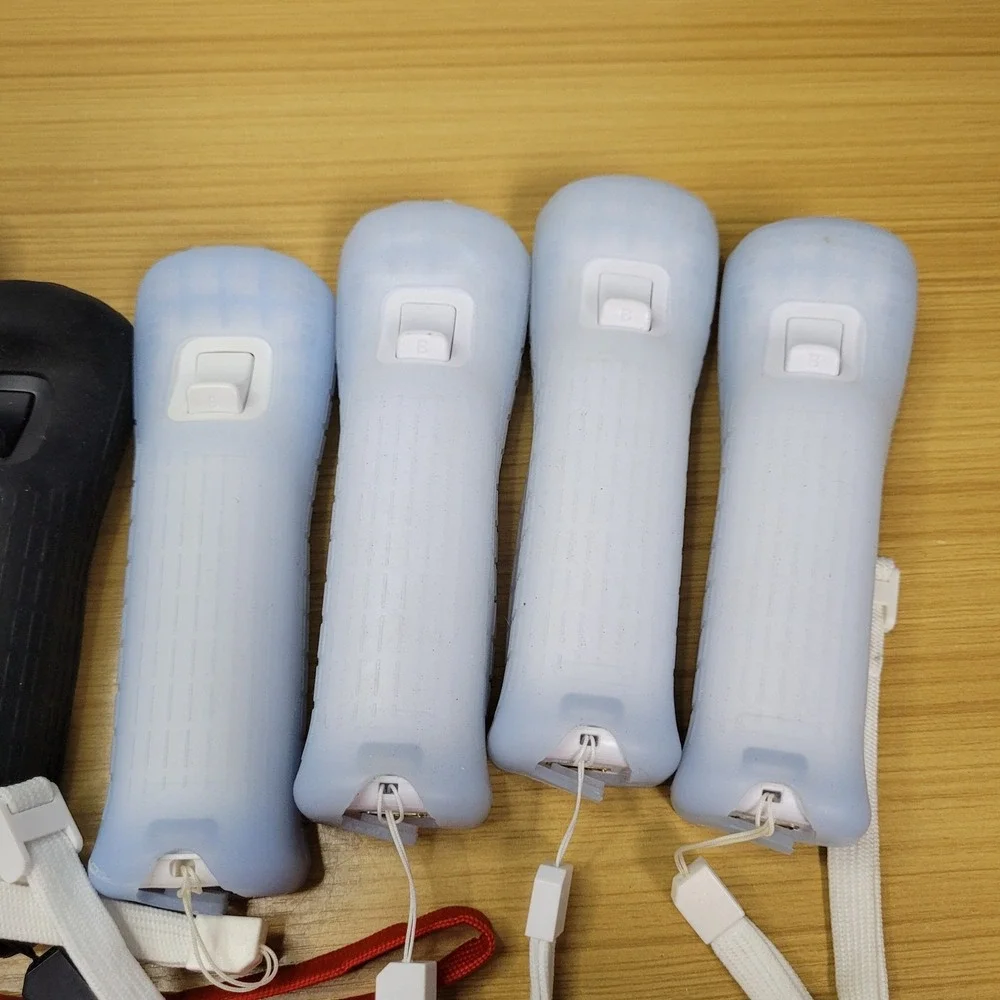 3rd Party Wii Controllers Lot of 7 Mixed Bundle Lot for Nintendo Tested Working